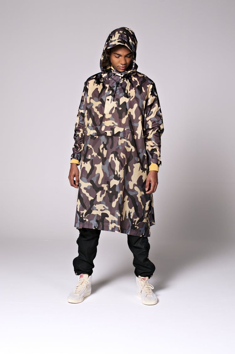 Camo regnponcho