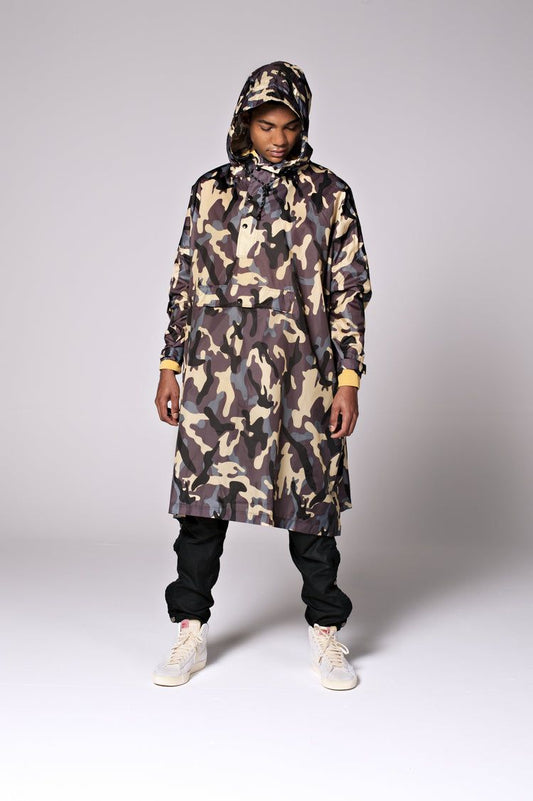 Camo regnponcho