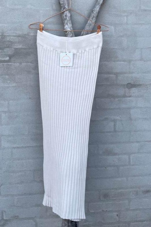 Beige maxiskjørt