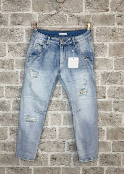 Jeans i lys denim
