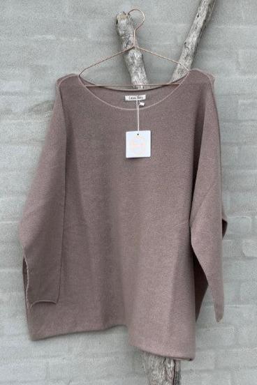 Brun genser med oversized passform