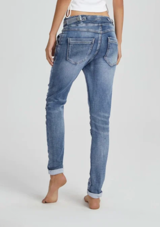 Vega Jeans