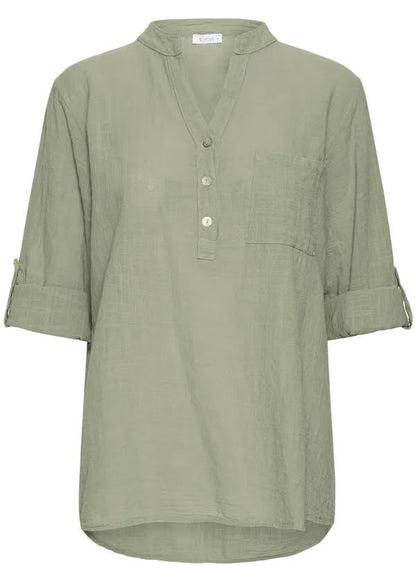 Grønn bluse med knapper 