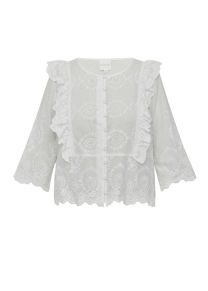 Hvit skjorte med broderte detaljer