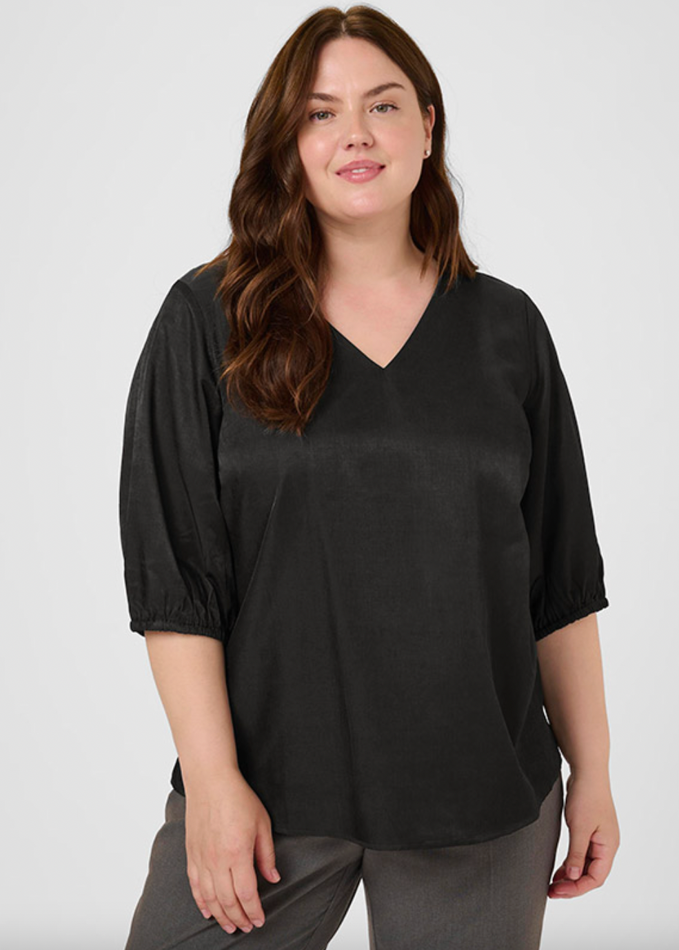Svart bluse med v-hals