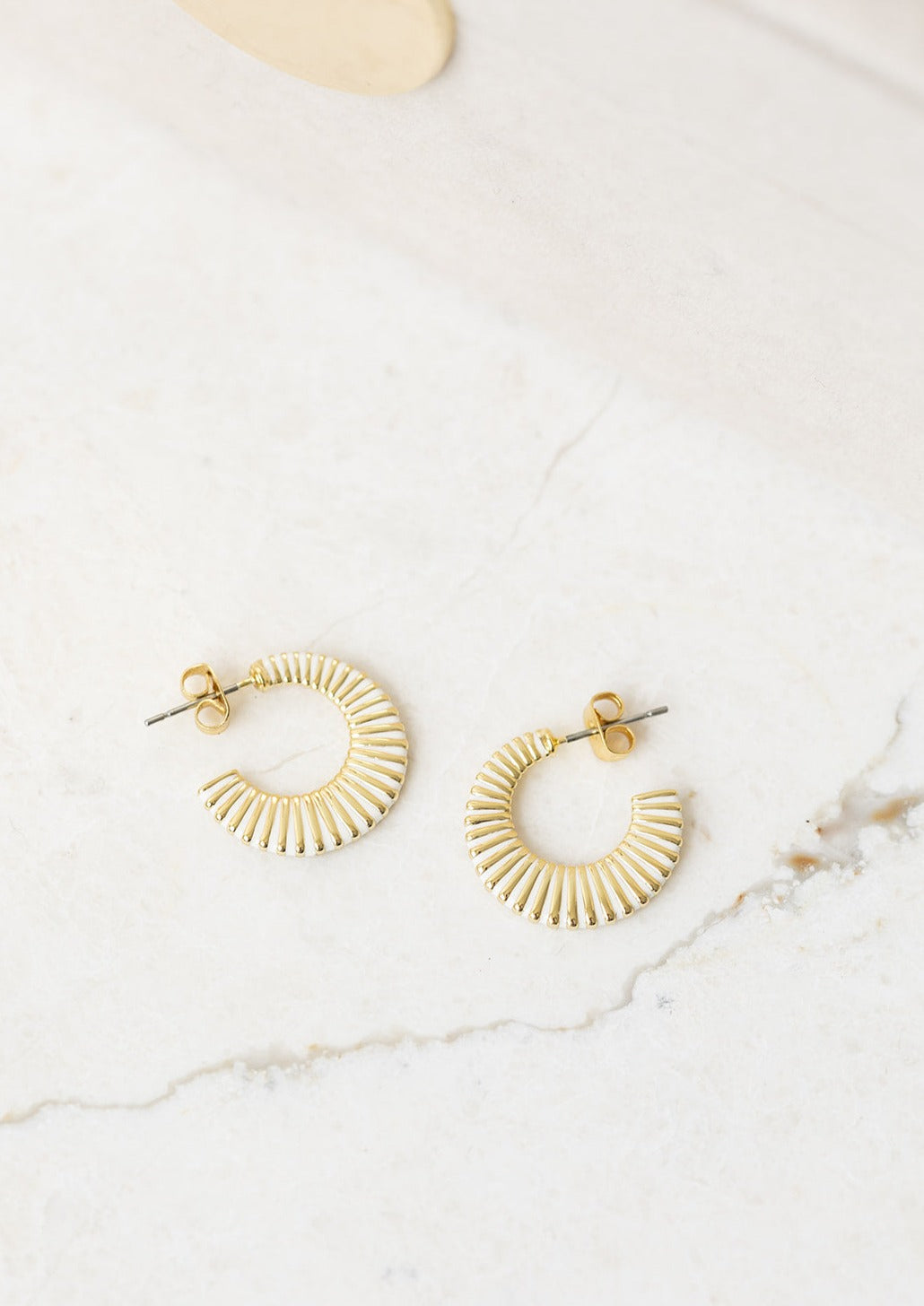 Lola Earring Creme