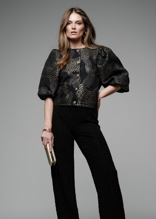 Svart bluse med gulldetaljer