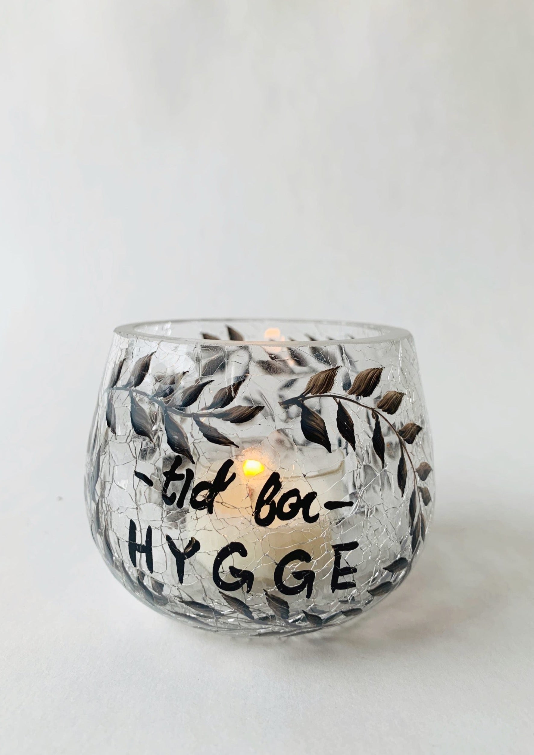 Håndmalt lysglass "Tid for hygge"